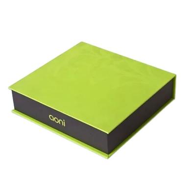 China Recycled Materials Square Customized Gift Wrapping Paper Box Box Printing Book Box for sale