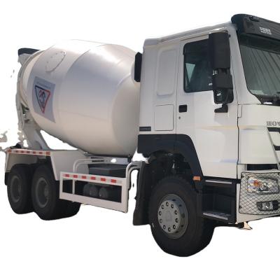 China HOWO 6*4 cement mixer truck concrete mixer dump truck second hand > 8L for sale