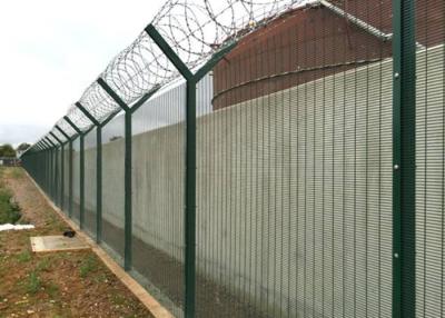 China Clear View Clearvu 358 Security Fencing Anti Climb For Sport Field for sale