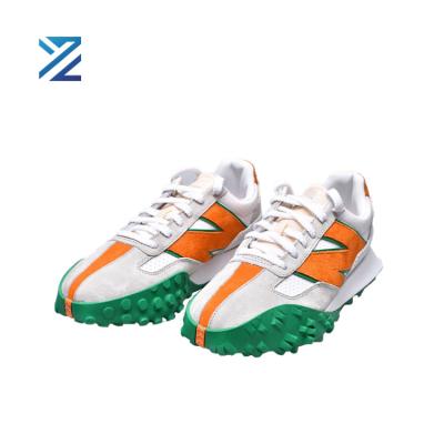 China Cushioning Wholesale High Quality Popular Walking Style Shoes Street Wear Modern Sports Shoes for sale