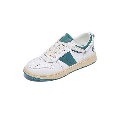 China Fashion trend high quality new design branded anti slip women canvas sport fashion sneakers big size fashionable shoes with soft sole for sale