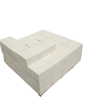 China Pure White Jm Series 23/26/28/30 Mullite Thermal Insulation Brick for Kiln Performance for sale