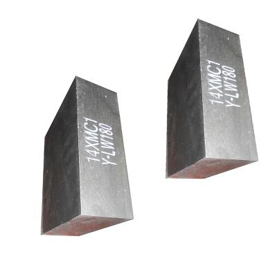 China Customized Size and Refractoriness High Temperature Refractory Magnesia Carbon Brick for Ladle for sale