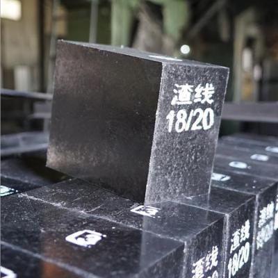 China Electric Furnace Black Magnesia Carbon Brick with High Cold Crush Strength 25-45 Mpa for sale