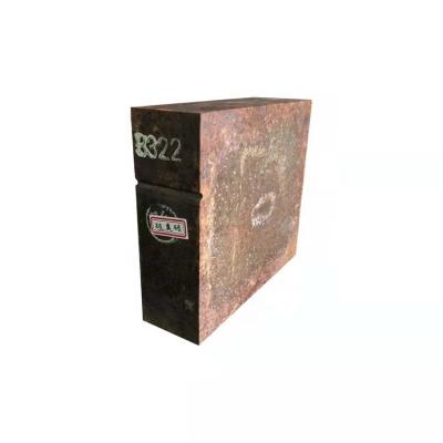 中国 Silica Mullite Brick 1680 1650 The Best Refractory Brick for Cement Kilns Sample 販売のため