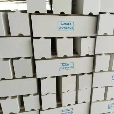 Cina Dimensione personalizzata 98 SiO2 Silice Fuoco Bricks Forno Silice Refractory Bricks For Coke Oven Vetro White Pony Forni industriali in vendita