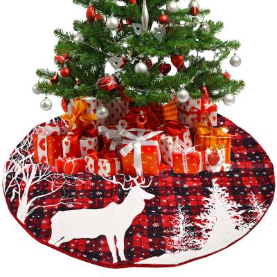 China Red Black Elk Christmas Decoration 122cm Snowflake Plaid Christmas Tree Skirt Blanket Round Deer Pattern Ornaments For Holiday Party Home Decoration for sale