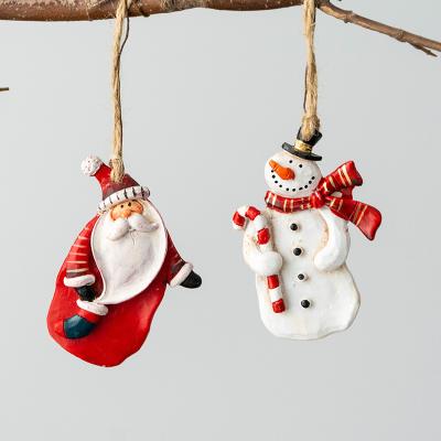 China Resin Christmas Tree Ornaments Resin Santa Snowman Hanging Pendants Resin Opens New Year Christmas Decorations Party Home Decoration for sale