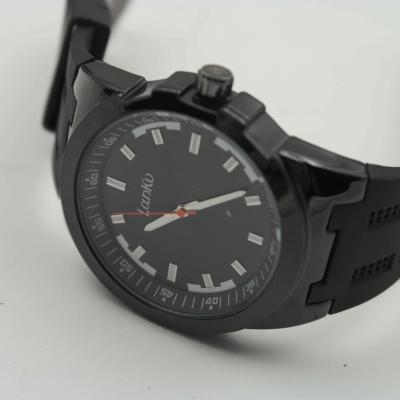 China Top brand luxury water resistant men watch military curren big dial silicone strap watch Japan movement quartz watch for sale