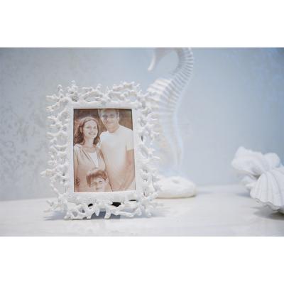 China Europe Kr21030 Funny Gold Silver Photo Frame Nordic Funny Resin 19.5*16*2Cm for sale