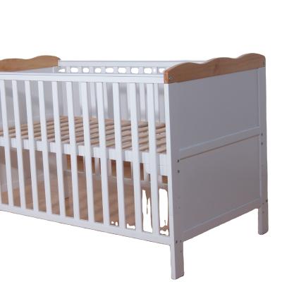 China Cheap 3 Position Height Adjustment Wholesale Multi Functional European Baby Cribs Pack N Set Crib And Girl Style And Good Quality With Cradle for sale