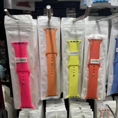 China Silicone Silicone Strap For Watch Band 45mm 44mm 41mm Strap For iWatch 40mm 38mm 42mm Strap For Se 6 5 Watch 7 Series 4 for sale