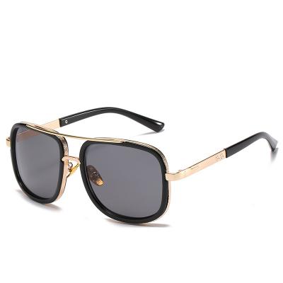 China Fashion sunglasses sunglasses tend thick frame travel beach sunglasses street shooting male outdoor glasses for sale