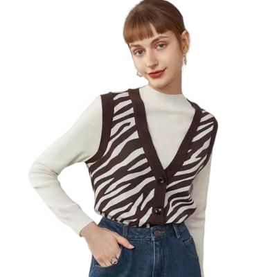 China Anti-Wrinkle Customize 2022 Striped Knitted Vest Women's Retro Sweaters Two Piece Patchwork Pullover Long Sleeve Women's Sweaters for sale