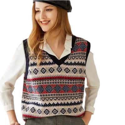 China Anti-wrinkle Fashionable Jacquard Knitted Sweater Custom Women's Sweaters Vest Multicolor Round Neck Vest Knit Sweaters Top Women's Pullover for sale