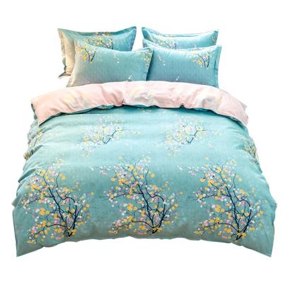 China Well-designed Duvet Cover Set 4pcs (1 Duvet Cover +1Bedsheet+ 2 pillow shams) Polyester Anti-static Lightweight Microfiber Printing Pattern for sale