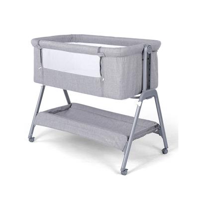 China Fashional EUROPEAN hot selling popular hutches for baby crib bedside portable hutches for baby sleeper NEWBORN bedside for sale