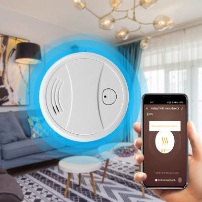 China Battery Operated White Cheap Radio Smoke Sensor Alarm Smart Tuya Fire Smoke Detector Home Detector for sale