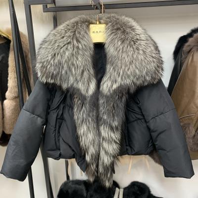 China 2021 New Arrivals Viable Windproof Cropped White Collar And Fox Fur Duck Down Coat Women With Placket Bomber Jacket for sale