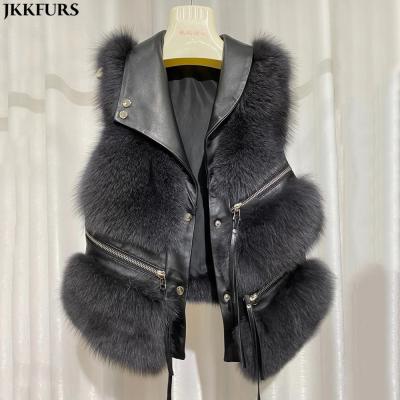 China Real Fox Fur Vest New Arrival Fashion Women Winter Fur Waistcoat Fluffy Windproof Fur Vest for sale