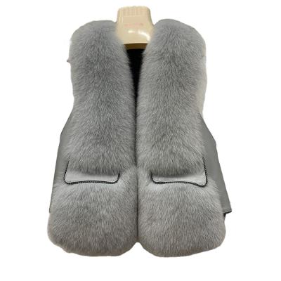 China Women 2021 Fashion Selling Fashion Fur Sleeveless Warm Fluffy Vest Winter Fox Fur Windproof Vest for sale