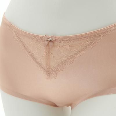 China Women's M-XL Solid Color Silk Mid-Waist Lace Ice Briefs Tight-fitting High-elastic Seamless Antibacterial Underwear Women's Underwear for sale