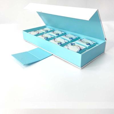 China Recycled Materials Wholesale Luxury Customized Printed Paper Folding Closure Magnetic Flap Packaging Gift Box With Insert for sale