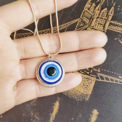 China Blue Eye Resin Evil Eyes Price 19mm Pendant Necklace Wholesale Cheap Zinc Alloy Lead Free Nickel Free Pendant Necklace For Girls for sale