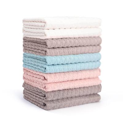 China Kitchen Wholesale hot selling new kitchen superfine fiber dishwashing cloth waffle cleaning cloth for sale