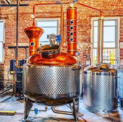 China Wine Whiskey Large Vodca Juniper Tequila 1000L Brandy Distillation, Commercial Distillery Equipment for sale