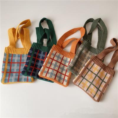 China Wholesale Knitting Knitting Wool Kids Store Shoulder Clutch Plaid Messenger Bags for sale