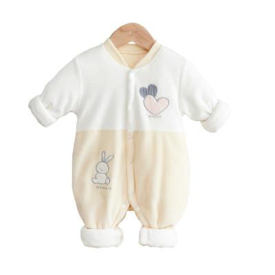 China Wholesale Cheap Anti-wrinkle Cotton Baby Clothes Korean Baby Onesie Autumn And Winter Newborn Baby Clothes Set for sale