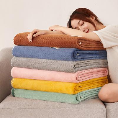 China Bed or Sofa Fleece Blankets Wholesale Colorful Waffle Blanket Warmth Milk Flannel Viable Cheap Prices for sale