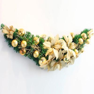 China 3ft Indoor/Outdoor Christmas Decorations Wire Wreath Decoration Christmas Flower Wreath for sale