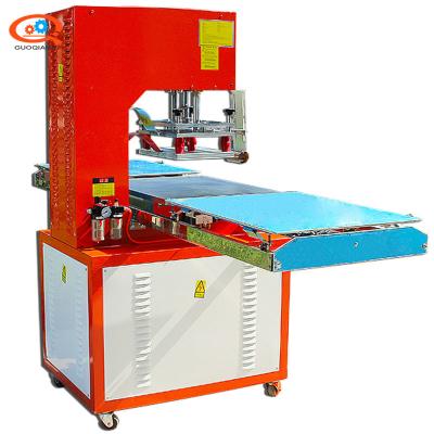 China Leather Embossingfor PVC Mitt Trademark Embossing Labeling Machine High Frequency for sale