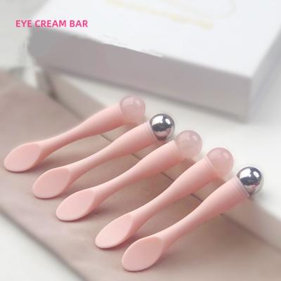 China Hot Sale Eco-friendly Jade Metal Eye Massager Spoon Mini Cosmetic Spoon Face Eye Cream Massage Sticks Beauty Tool for sale