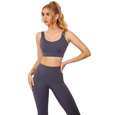 China Breathable Women Workout Wear Sweat Tube Bra Jogging Pants Skin Cloth Fitness Quick Dry Suit Yoga Two Piece Set for sale