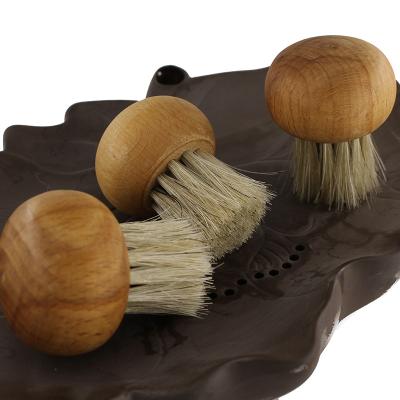 China Sustainable wooden sphere handel horsehair dusting brush for sale