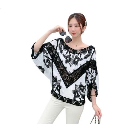 China 2020 Summer Anti-static Lace Embroidered Shirt Women's Loose Short Sleeve Hollow Out Casual 7/3 Sleeve V-Neck Top for sale