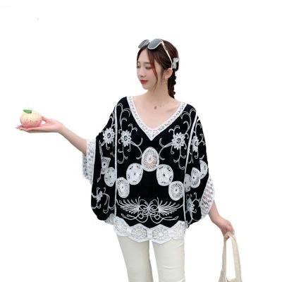 China New Anti-Static Ladies Summer Floral Elegant Blouse Women's Sleeve Batwing Lace Crochet Tops Female Clothing Blouse for sale