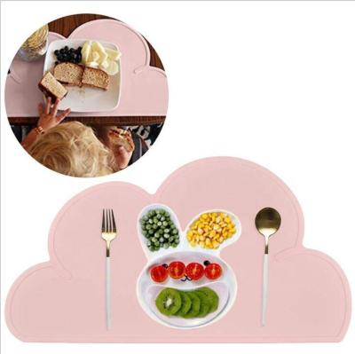 China Eco-friednly Hot Selling Silicone Waterproof Pet Cloud Shape Waterproof Pet Mat for sale