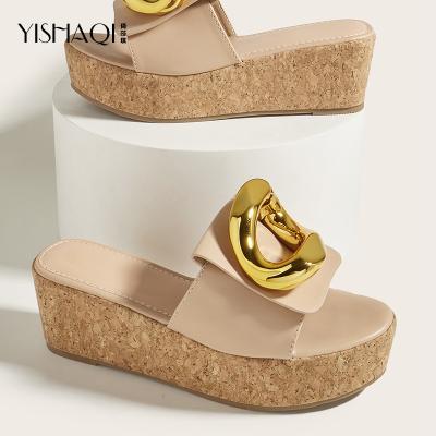 China Fashion trend platform new wedges slippers women sandals 2022 new female shoes fashion summer heeled casual slippers for women for sale