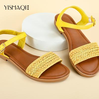 China 2022 New Design Summer Fashion Trend Cavity Comfortable Women's Flat Sandals PU Leather Open Toe Outdoor Sandals for sale