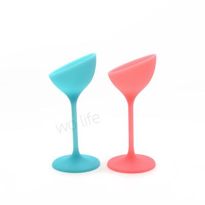 China Sustainable Portable Silicone Wine Champagne Drinking Cup Glass For Party Outdoor Barbecue Camping for sale