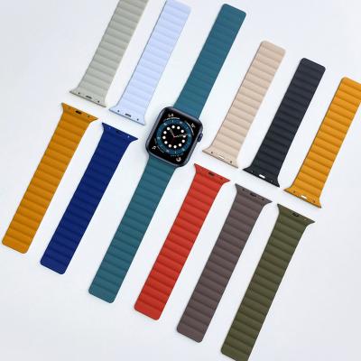 China Silicone Replacement Watch Band Christmas Rubber Theme Printing Apple Watch Band Waterproof for sale