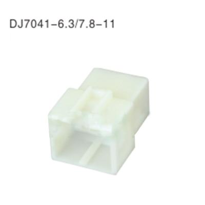 China Terminals Components DJ7041-6.3-7.8-11 4pin Fog Lamp Socket Automotive Auto Connector For Parts for sale