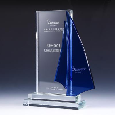 China Fine quality blue glass Crystal sailboat Shape trophy Awards for sale