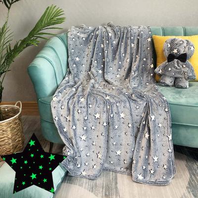 China Anti-pilling Wholesale Custom Coral Fleece Plush Throw Blanket Star Glow in Dark Blanket for sale