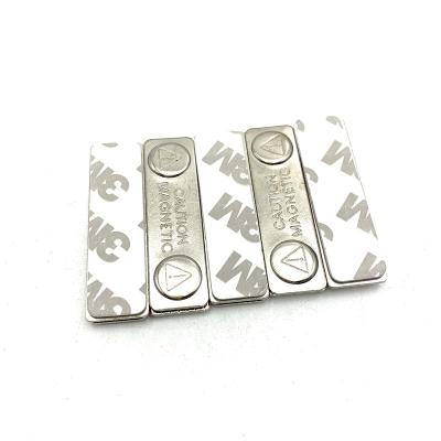 China Industrial Hot Selling Magnet Magnetic Name Badge Holder With 2 Magnet 3 Magnet 45X13 Ready To Ship for sale