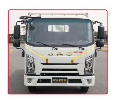 China Jianghuai Junling S6 145 Hp 4.18 Meter 5995x2200x2550mm Single Row Barrier Light Truck for sale